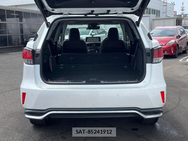 Lexus RX 2020-09 8208468-10