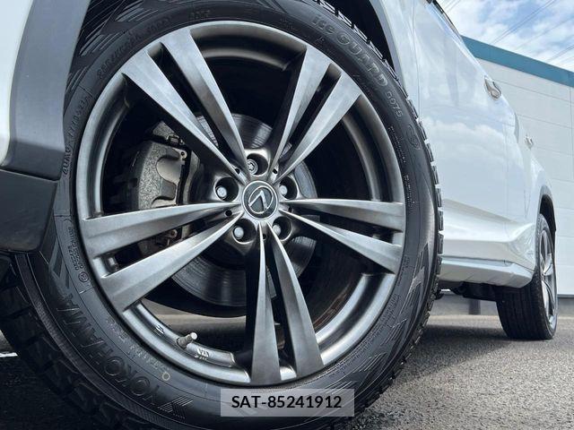 Lexus RX 2020-09 8208468-13
