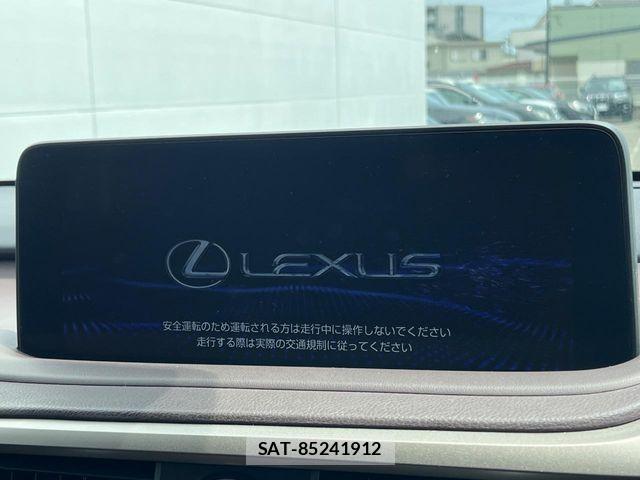 Lexus RX 2020-09 8208468-3
