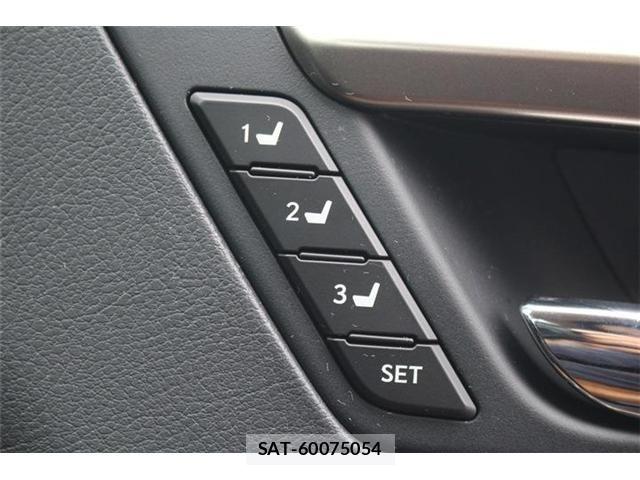Lexus RX 2020-11 8230655-24