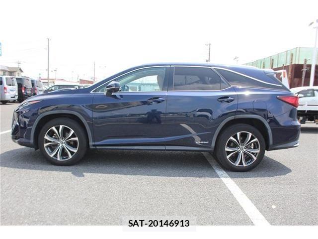 Lexus RX 2018-04 8245772-10