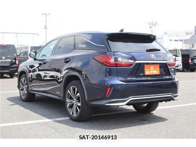 Lexus RX 2018-04 8245772-11