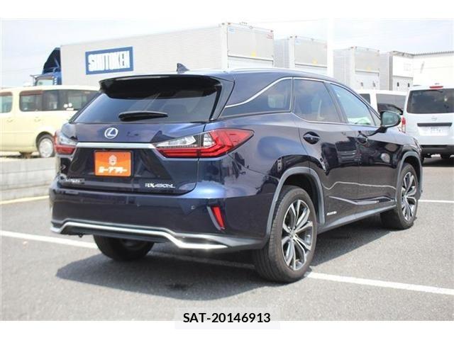 Lexus RX 2018-04 8245772-13