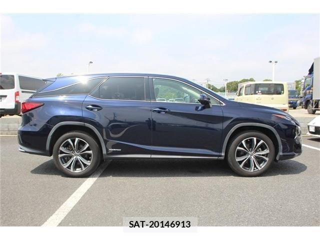 Lexus RX 2018-04 8245772-14