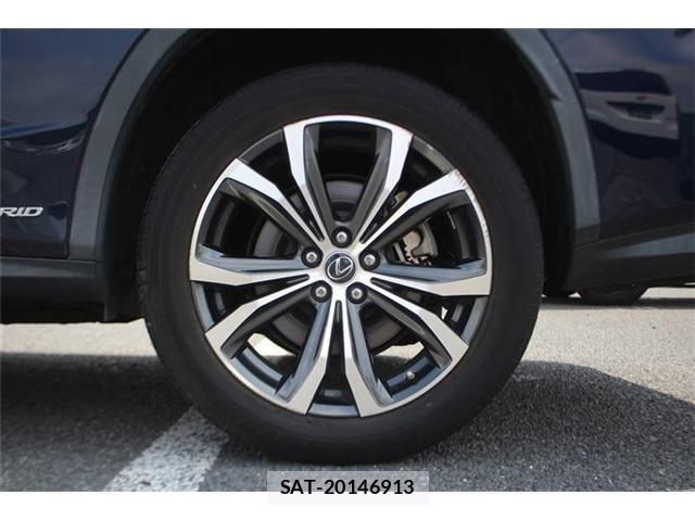Lexus RX 2018-04 8245772-17