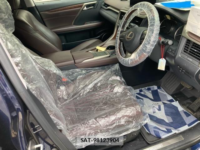 Lexus RX 2020-07 8315235-16