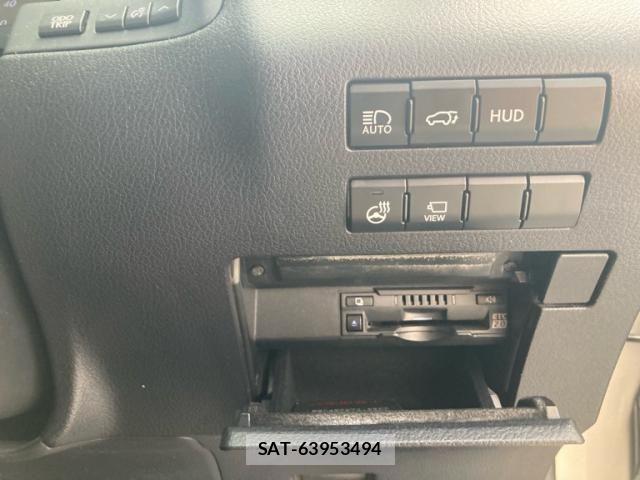 Lexus RX 2019-10 8562491-16