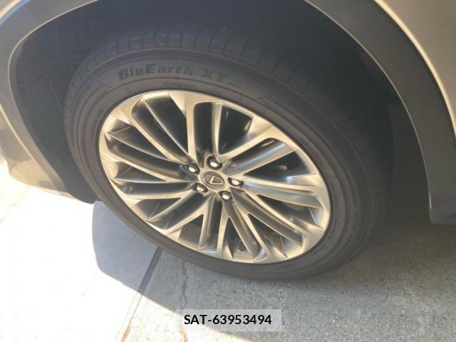 Lexus RX 2019-10 8562491-8