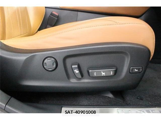 Lexus RX 2021-03 8562489-27