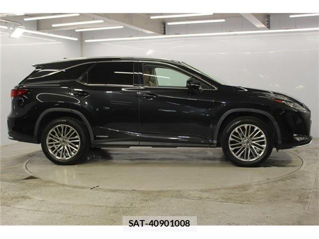 Lexus RX 2021-03 8562489-3
