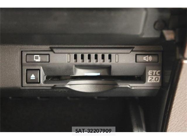 Lexus RX 2018-07 8743520-5