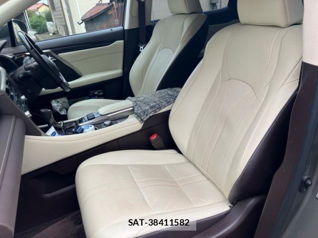 Lexus RX 2018-02 8796518-11