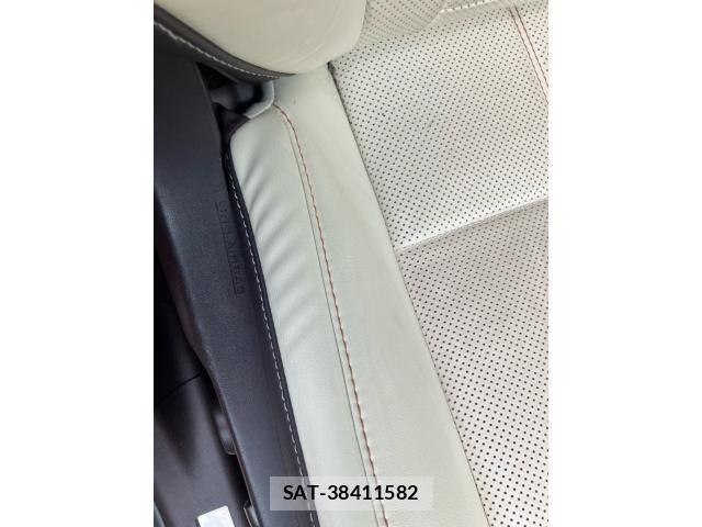 Lexus RX 2018-02 8796518-25