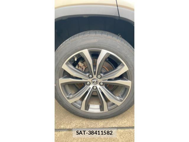 Lexus RX 2018-02 8796518-27