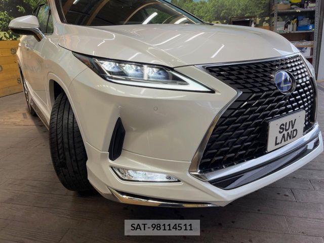 Lexus RX 2021-09 8830037-11