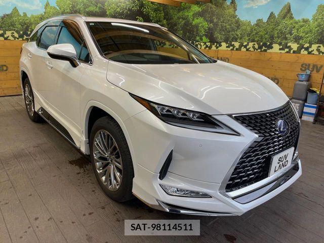 Lexus RX 2021-09 8830037-15