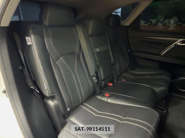 Lexus RX 2021-09 8830037-7