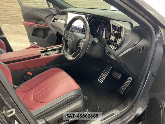 Lexus RX 2024-09 1826299-1