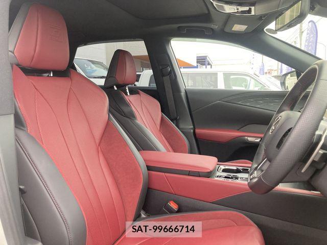 Lexus RX 2024-09 2030392-1