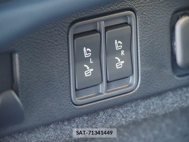 Lexus RX 2023-01 4595719-18