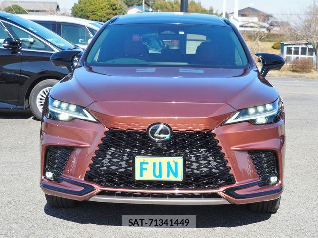 Lexus RX 2023-01 4595719-1