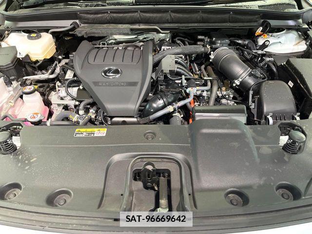 Lexus RX 2023-07 4595717-17