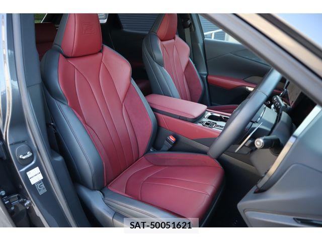 Lexus RX 2023-05 6011967-8