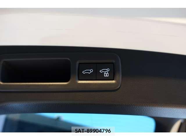 Lexus RX 2023-01 6216524-11