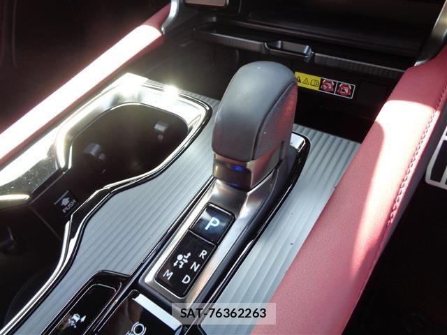 Lexus RX 2023-02 6272161-29