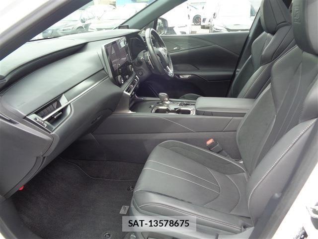 Lexus RX 2023-07 6499679-10