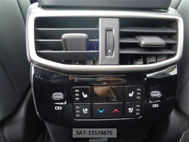 Lexus RX 2023-07 6499679-14