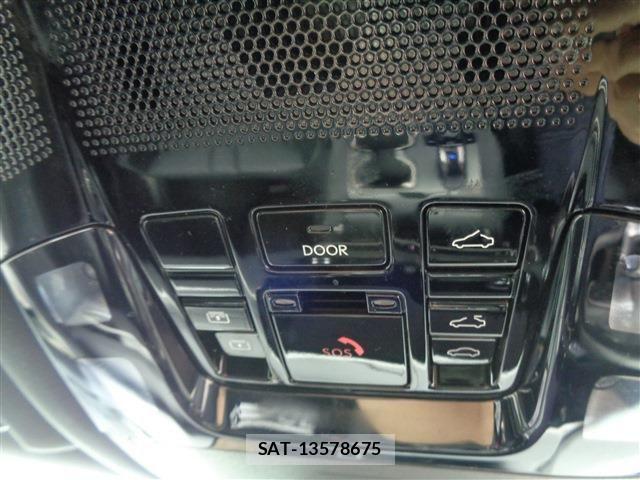 Lexus RX 2023-07 6499679-25
