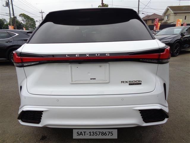 Lexus RX 2023-07 6499679-6