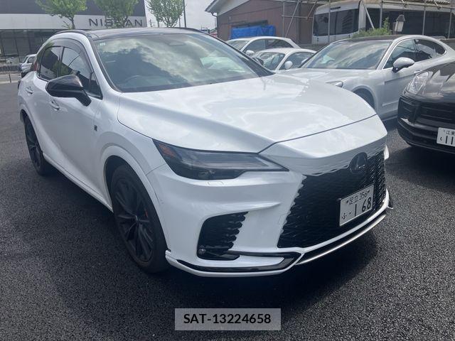 Lexus RX 2023-10 6499680-0