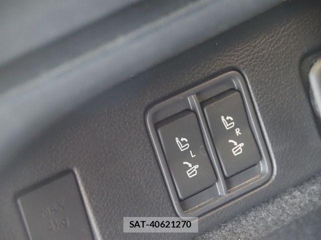 Lexus RX 2023-06 6752270-17