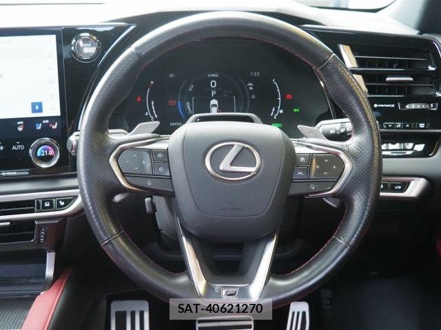 Lexus RX 2023-06 6752270-18
