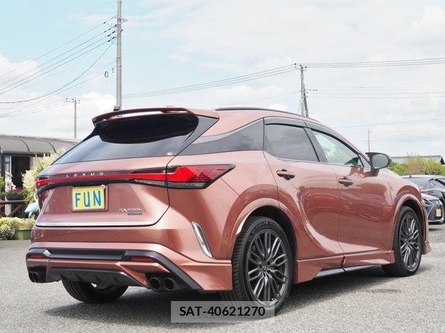 Lexus RX 2023-06 6752270-4