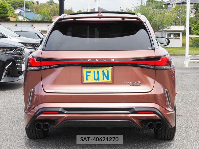 Lexus RX 2023-06 6752270-6
