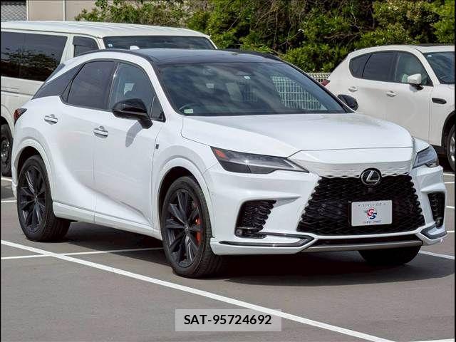 Lexus RX 2023-06 6815768-14
