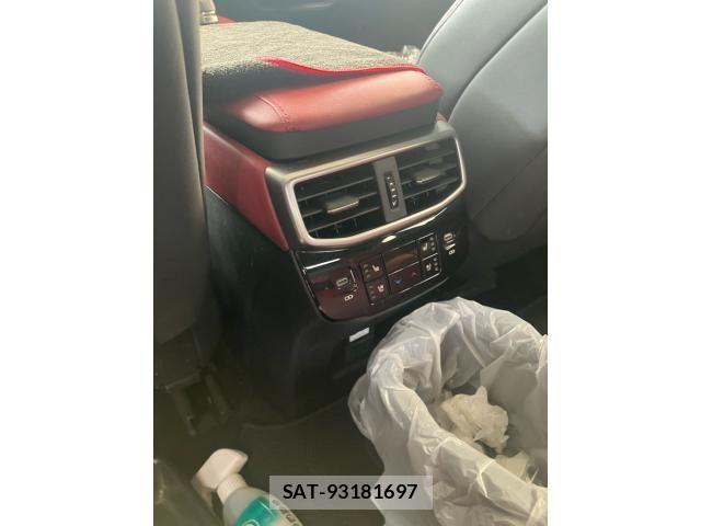 Lexus RX 2023-02 6907869-19