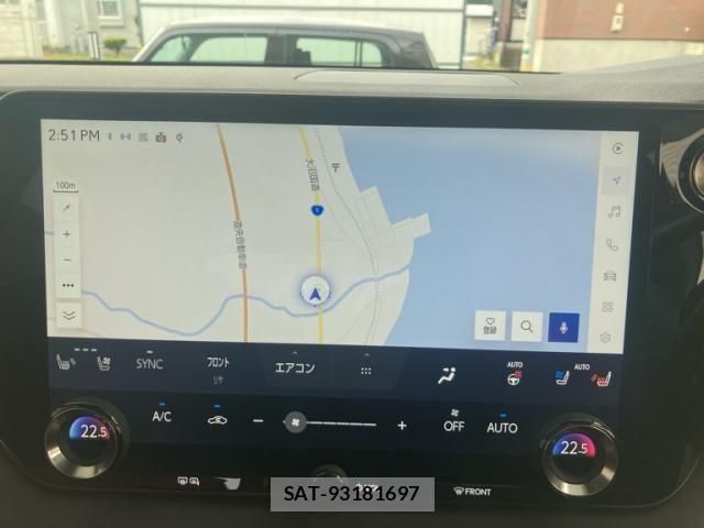 Lexus RX 2023-02 6907869-25