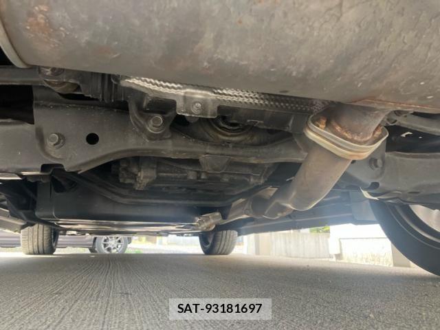 Lexus RX 2023-02 6907869-6