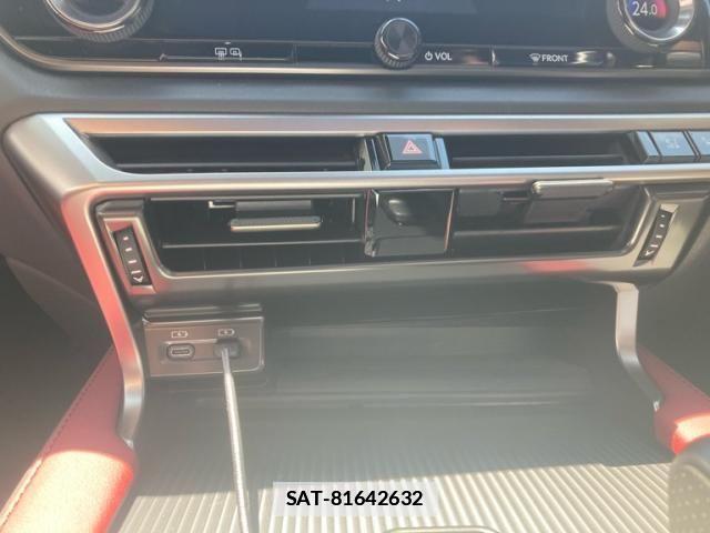 Lexus RX 2023-04 6995290-15