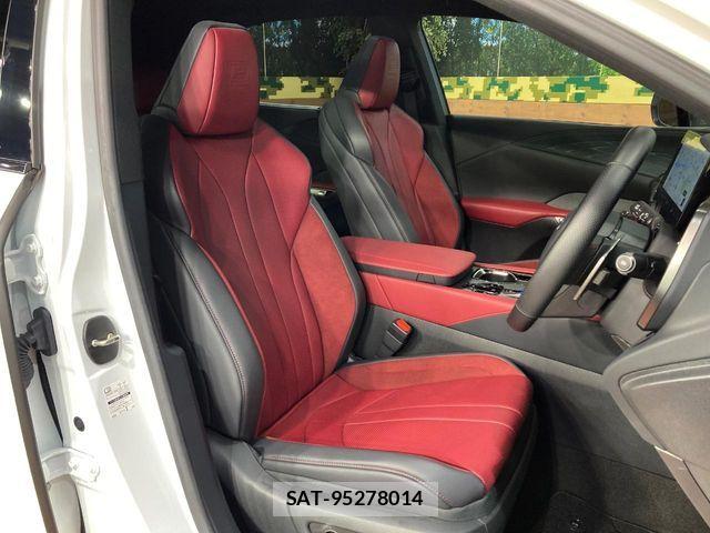 Lexus RX 2023-04 7059329-8