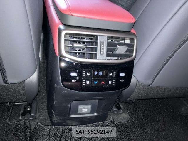 Lexus RX 2024-03 7059331-16