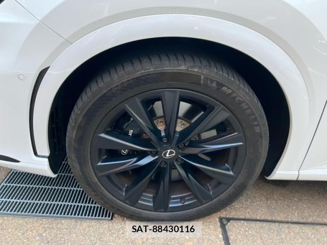 Lexus RX 2023-06 7221165-5