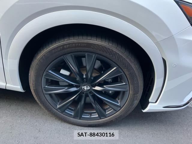 Lexus RX 2023-06 7221165-7