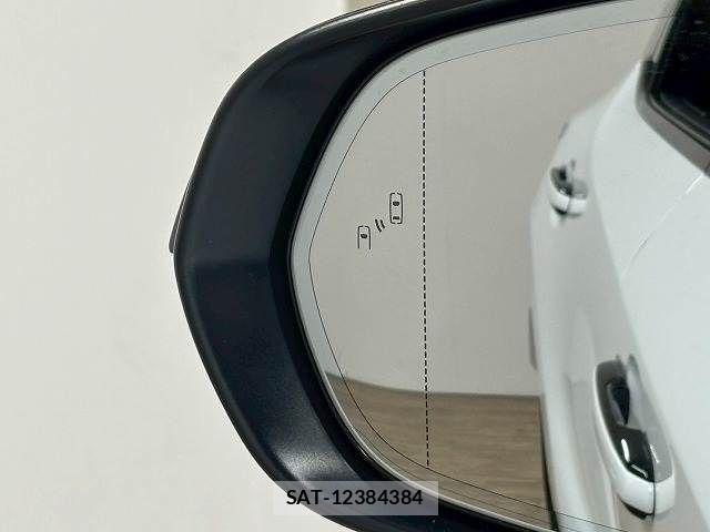 Lexus RX 2023-05 7221164-11