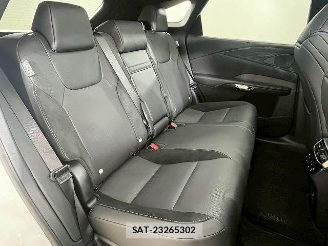 Lexus RX 2023-04 7221173-5