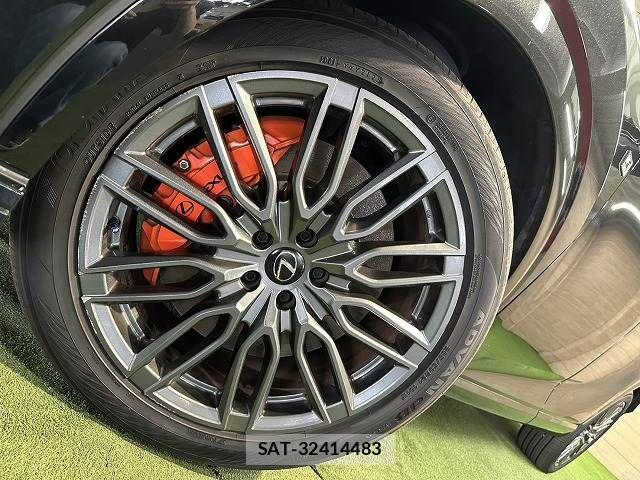 Lexus RX 2023-03 7221156-11